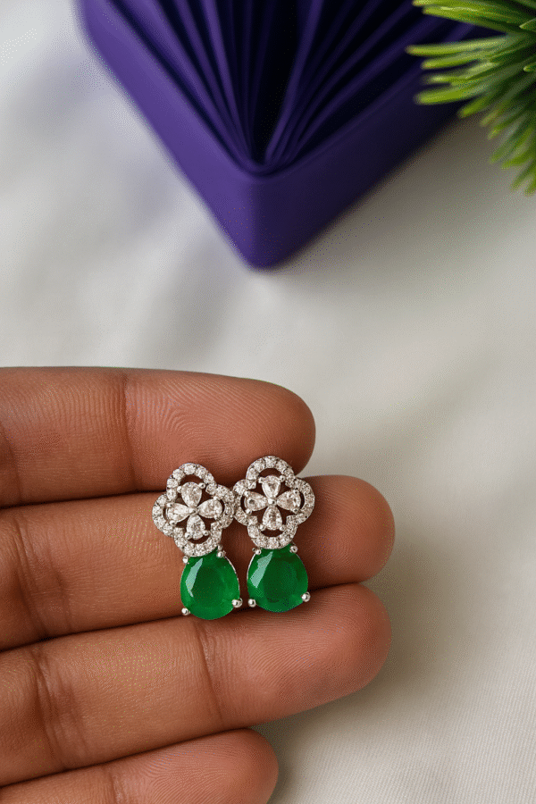 Premium everyday jewellery from The White Store India