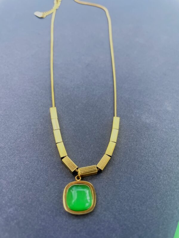 Premium everyday jewellery from The White Store India