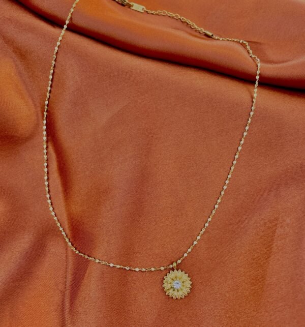 Stylish women’s jewellery collection | The White Store India